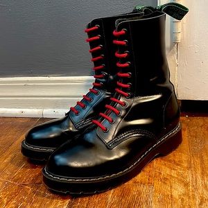 11i Solovair Boots! Made in England! Punk!